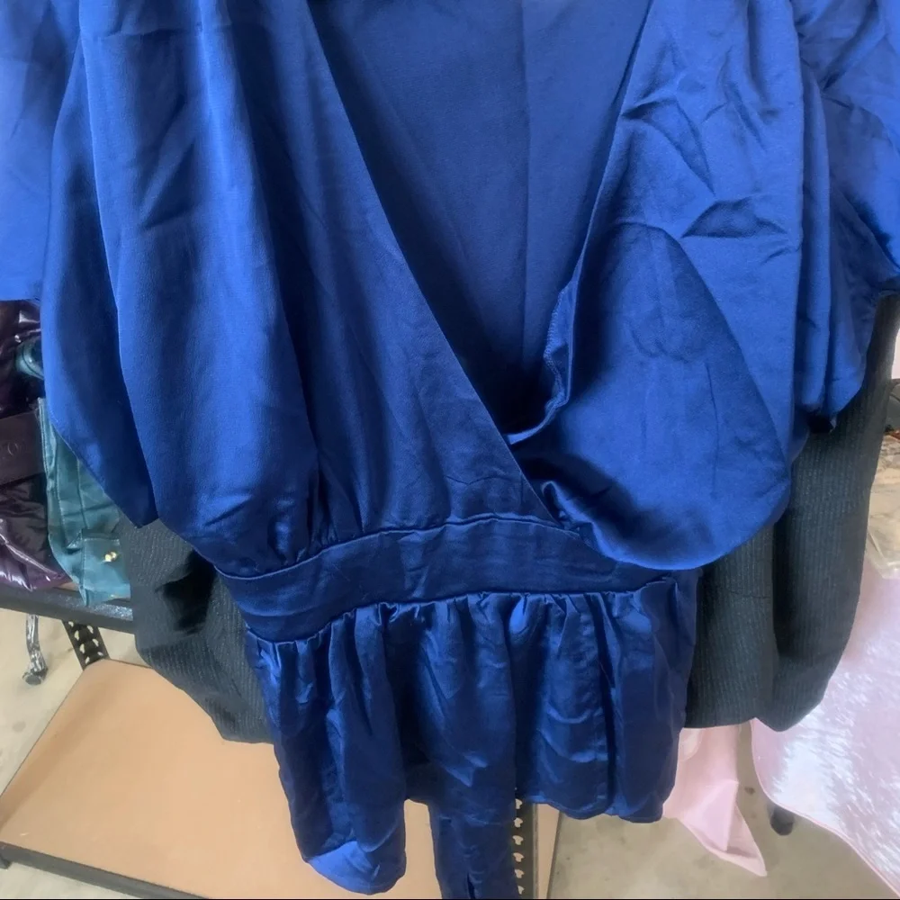 City Chic BNWOT Sz S Top - Picture 2 of 2